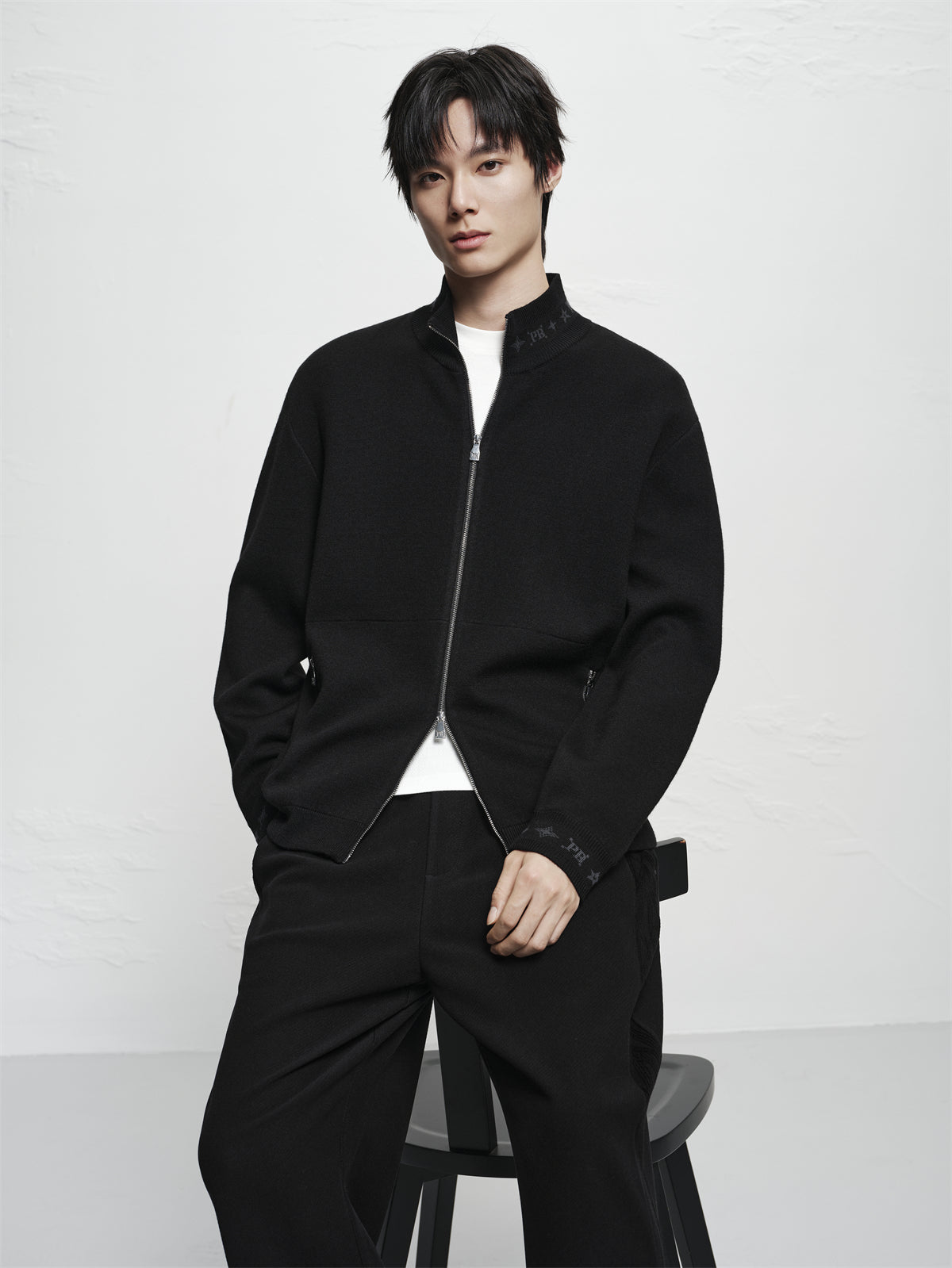 Men's Jacquard Wool-Blend Knit Cardigan