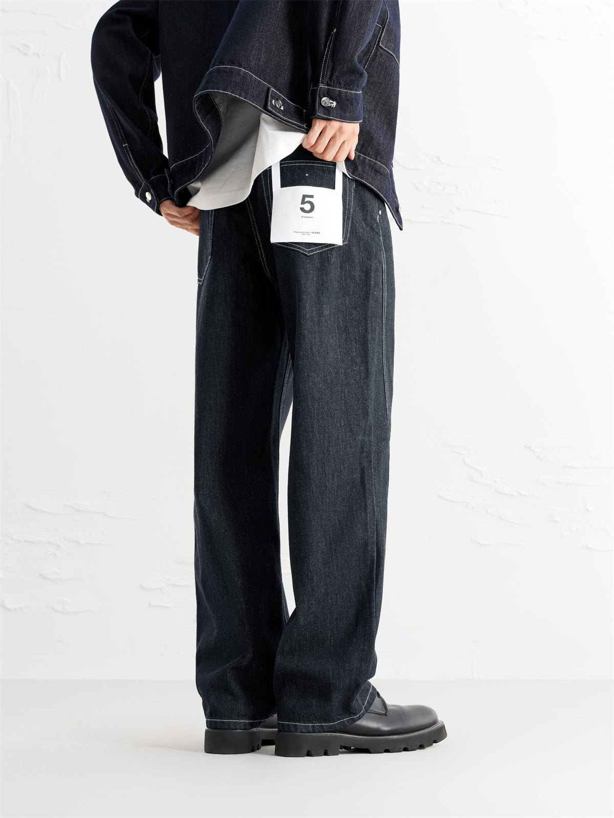 Men's Cotton Straight-Leg Jeans with Contrast Topstitching