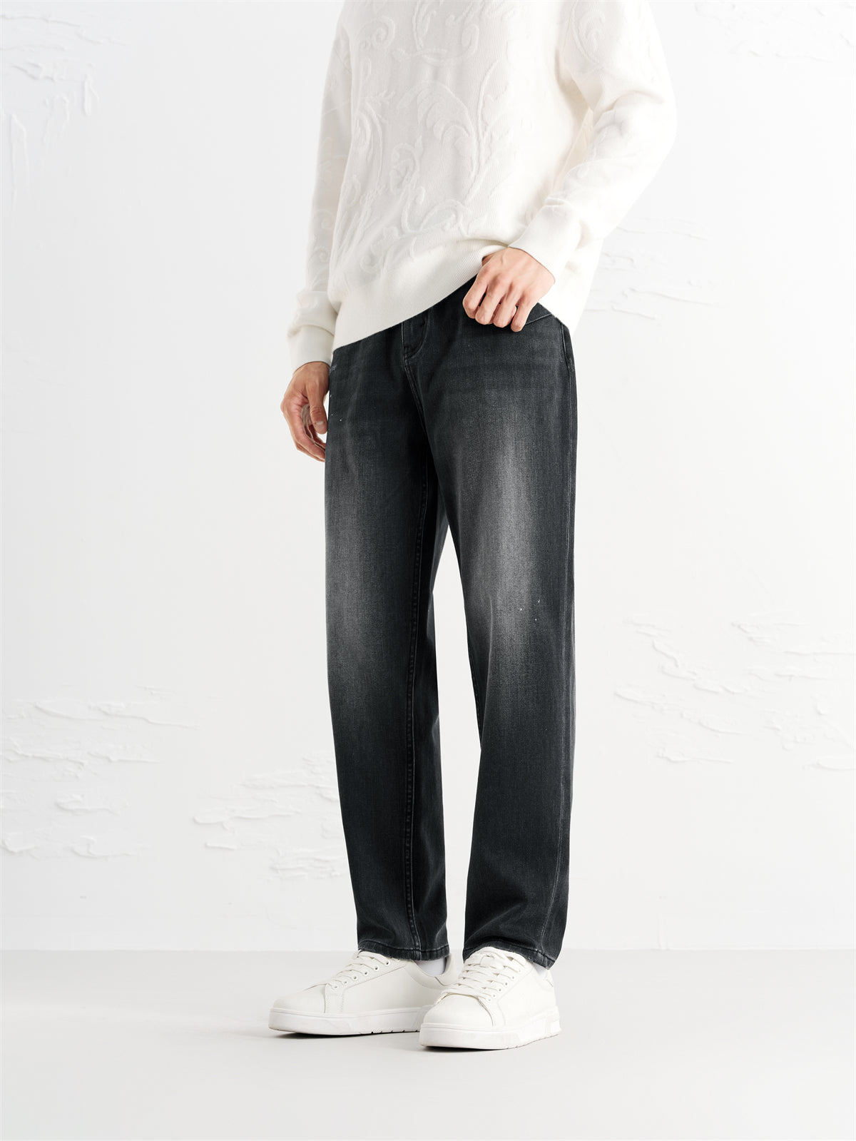 Men's Vintage Gradient Wash Tapered Jeans