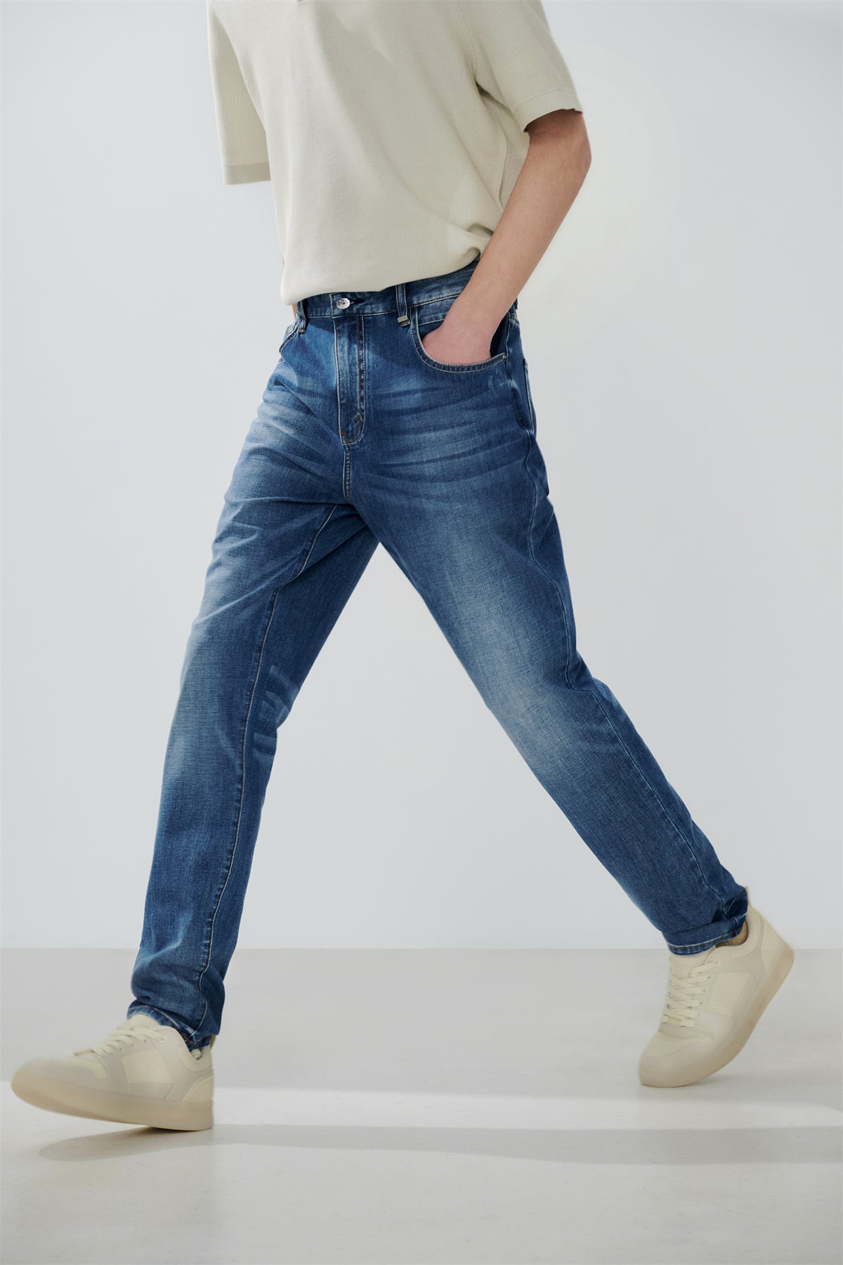 Men's Whiskered Gradient Skinny Jeans