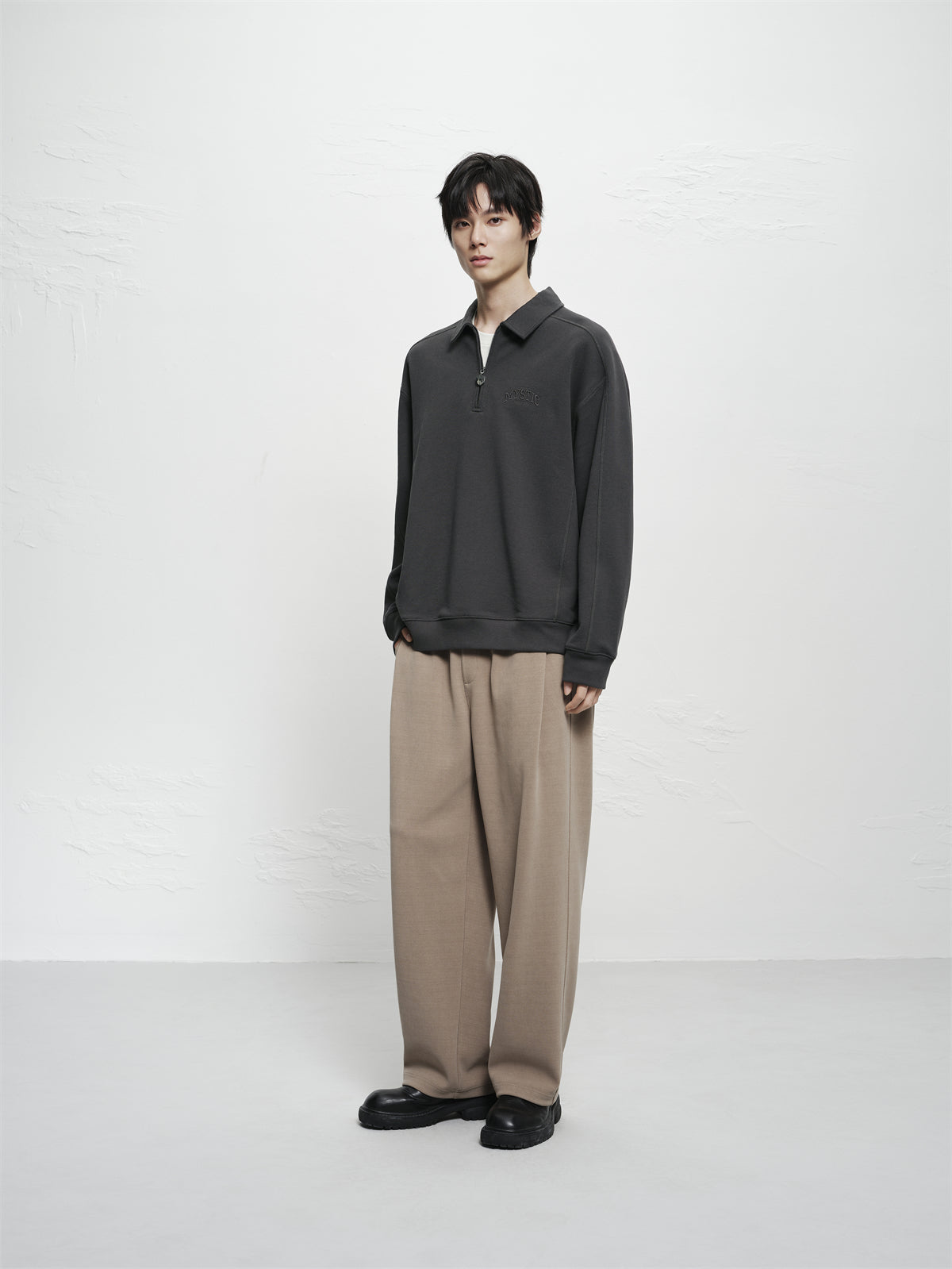 Men's Heavyweight Embroidered Cotton Sweatshirt