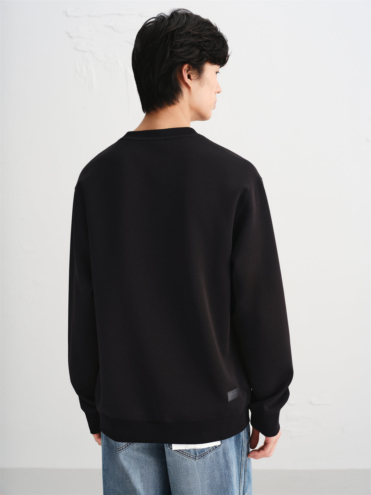 Men's Basic Embroidered Pullover Sweatshirt