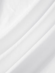 Men's Slim-Fit White Long-Sleeve Shirt